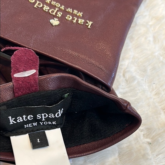 Kate Spade Merlot Leather Floating Logo Leather Gloves new w tags large - Picture 8 of 8